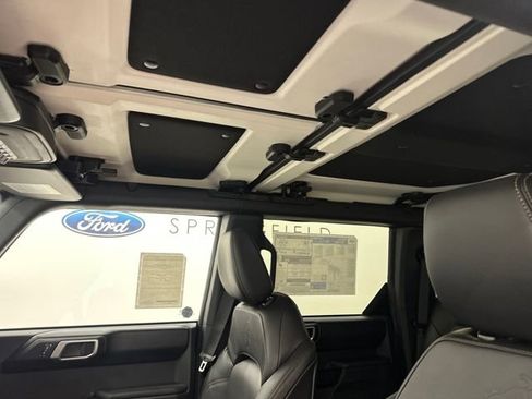 New 2025 Ford Bronco Badlands image 19