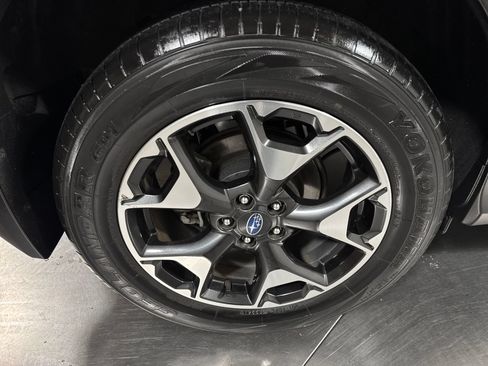 Used 2019 Subaru Crosstrek 2.0i Premium w/ Eyesight System AWD/4WD image 16