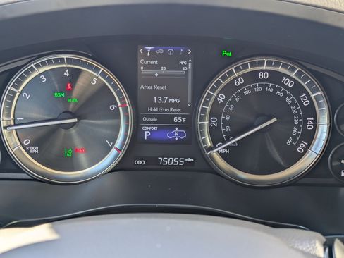Used 2016 Lexus LX 570 4WD w/ Luxury Package image 23