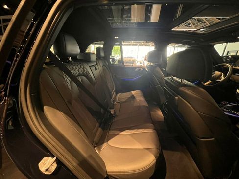 Used 2022 BMW X5 M50i w/ Executive Package AWD/4WD image 28