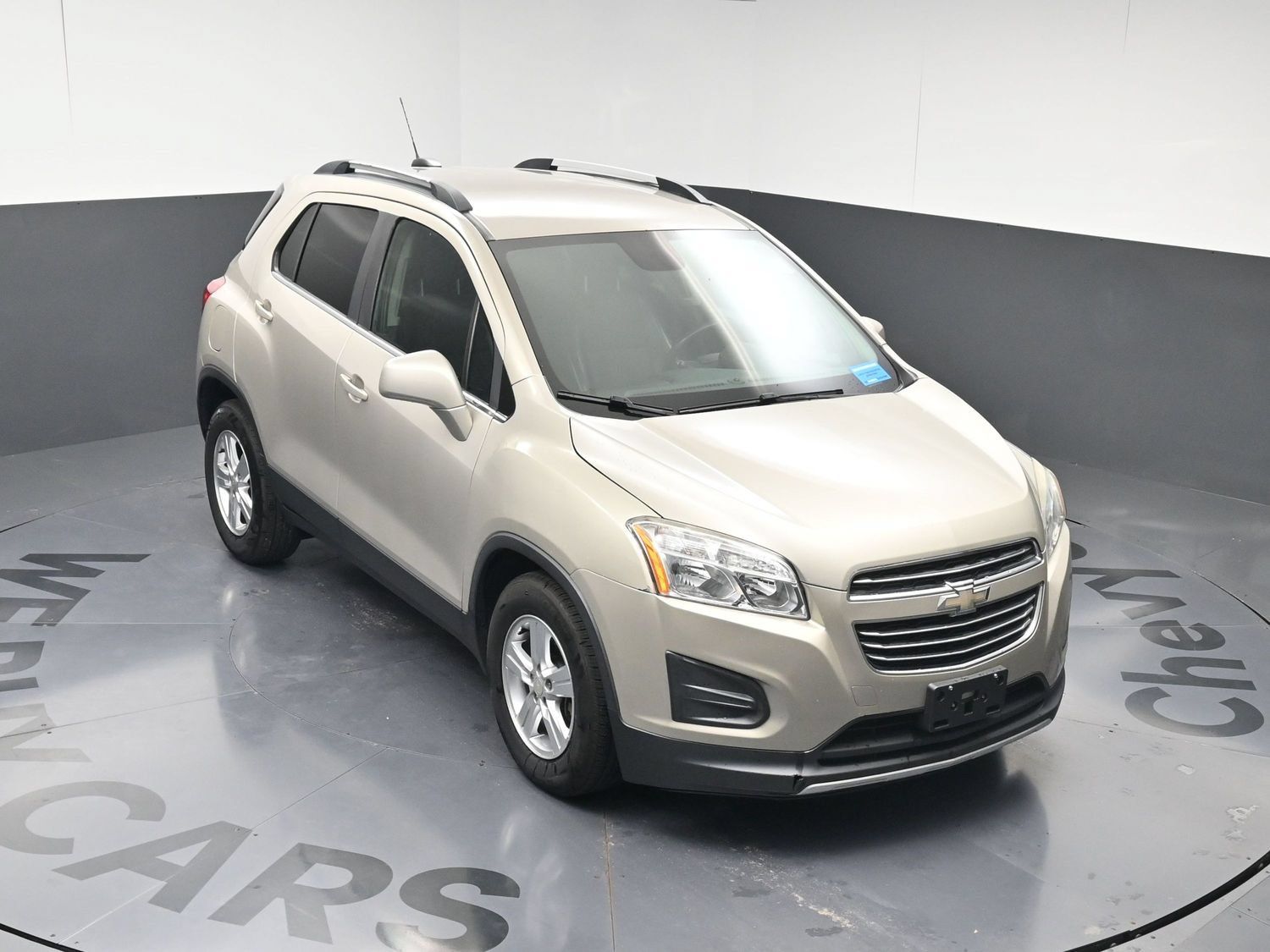 Used 2016 Chevrolet Trax LT w/ LT Convenience Package FWD image 23