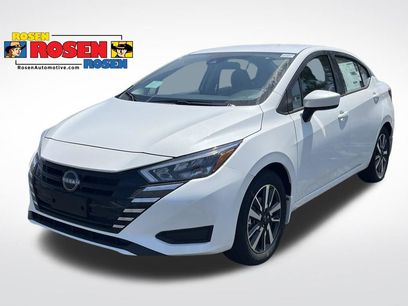 New 2025 Nissan Versa SV w/ Trunk Package