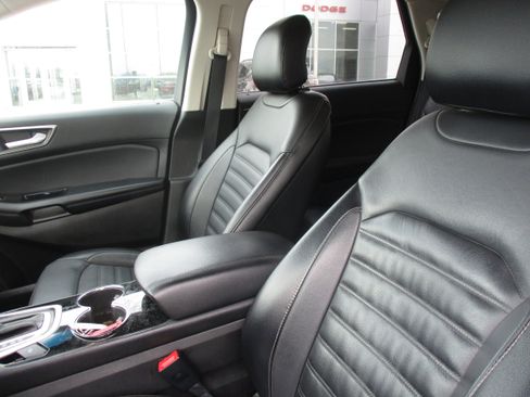 Used 2016 Ford Edge SEL w/ Equipment Group 201A image 14