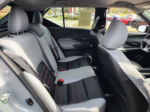 Used 2024 Nissan Kicks SR w/ SR Premium Package image 18