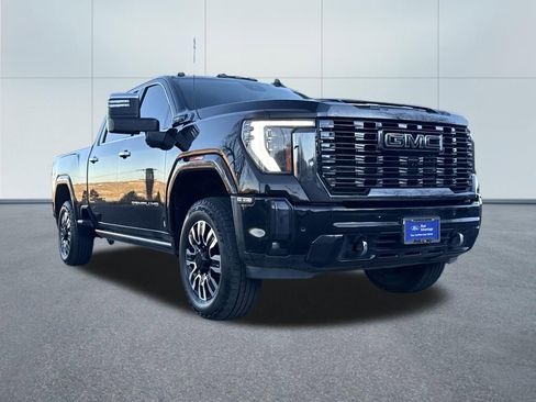 Used 2024 GMC Sierra 2500 Denali Ultimate image 1