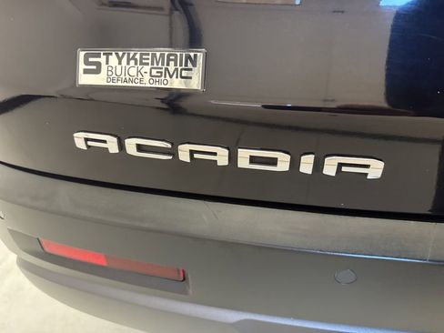 Used 2022 GMC Acadia AT4 w/ Preferred Package AWD/4WD image 13