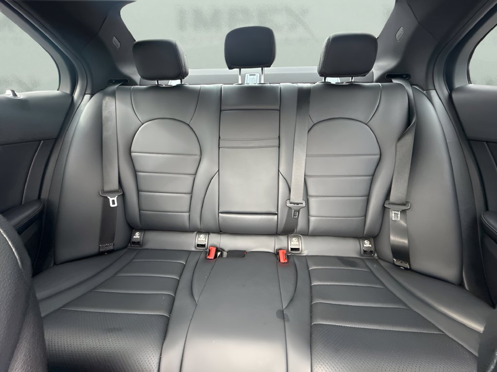 Used 2018 Mercedes-Benz C 300 Sedan image 11