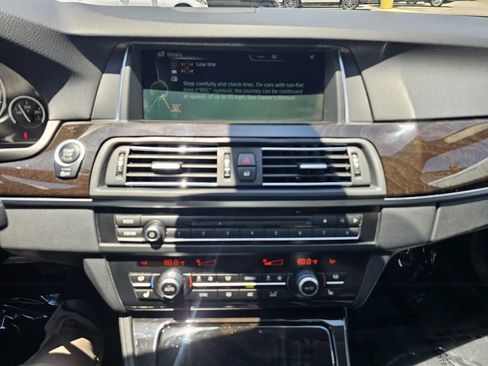 Used 2014 BMW 535i Sedan RWD image 25