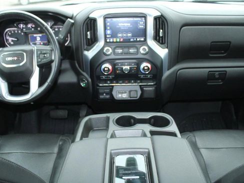 Used 2019 GMC Sierra 1500 SLT w/ X31 Off-Road Package image 14