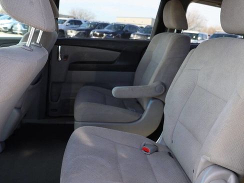 Used 2016 Honda Odyssey LX image 18
