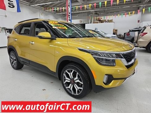 Used 2021 Kia Seltos SX w/ SX Sunroof Package image 1