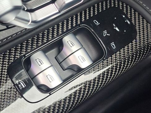 New 2026 Mercedes-Benz SL 63 AMG 4MATIC image 28