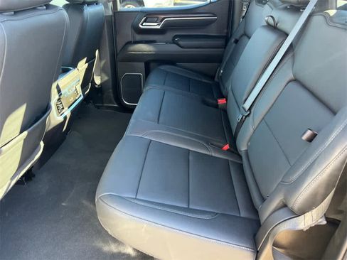 Used 2024 GMC Sierra 1500 SLT w/ SLT Premium Plus Package image 16