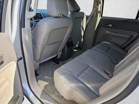 Used 2010 Ford Edge Limited image 11
