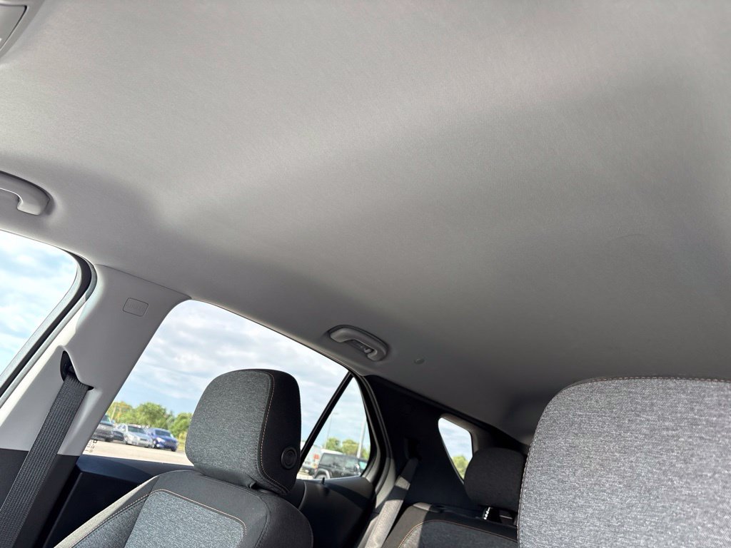 Used 2024 Chevrolet Equinox LT w/ LPO, Floor Liner Package FWD image 29