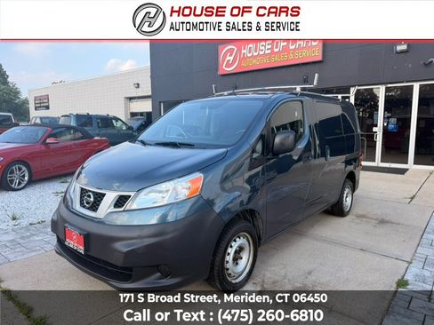 Used 2015 Nissan NV200 SV w/ Technology Package FWD image 1