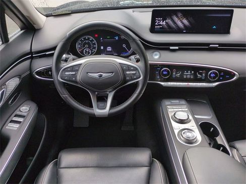 Certified 2023 Genesis Electrified GV70 Advanced image 15