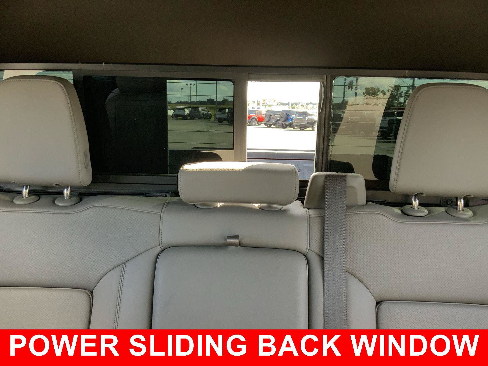 Used 2022 Chevrolet Silverado 1500 LTZ AWD/4WD image 47