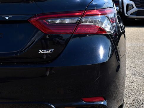 Used 2022 Toyota Camry XSE FWD image 12