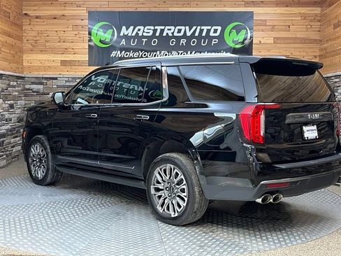 Used 2023 GMC Yukon Denali Ultimate AWD/4WD image 14