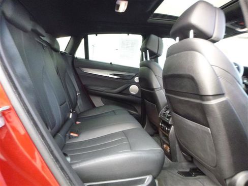 Used 2017 BMW X6 xDrive50i image 7