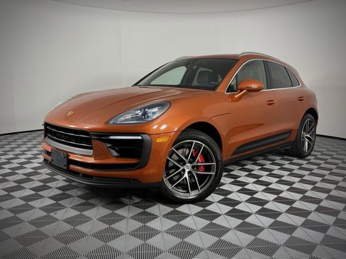 Used 2022 Porsche Macan S image 1