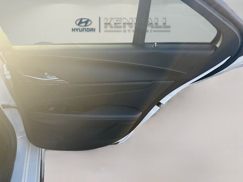 Used 2022 Cadillac CT4 V w/ LPO, ONYX Package image 29