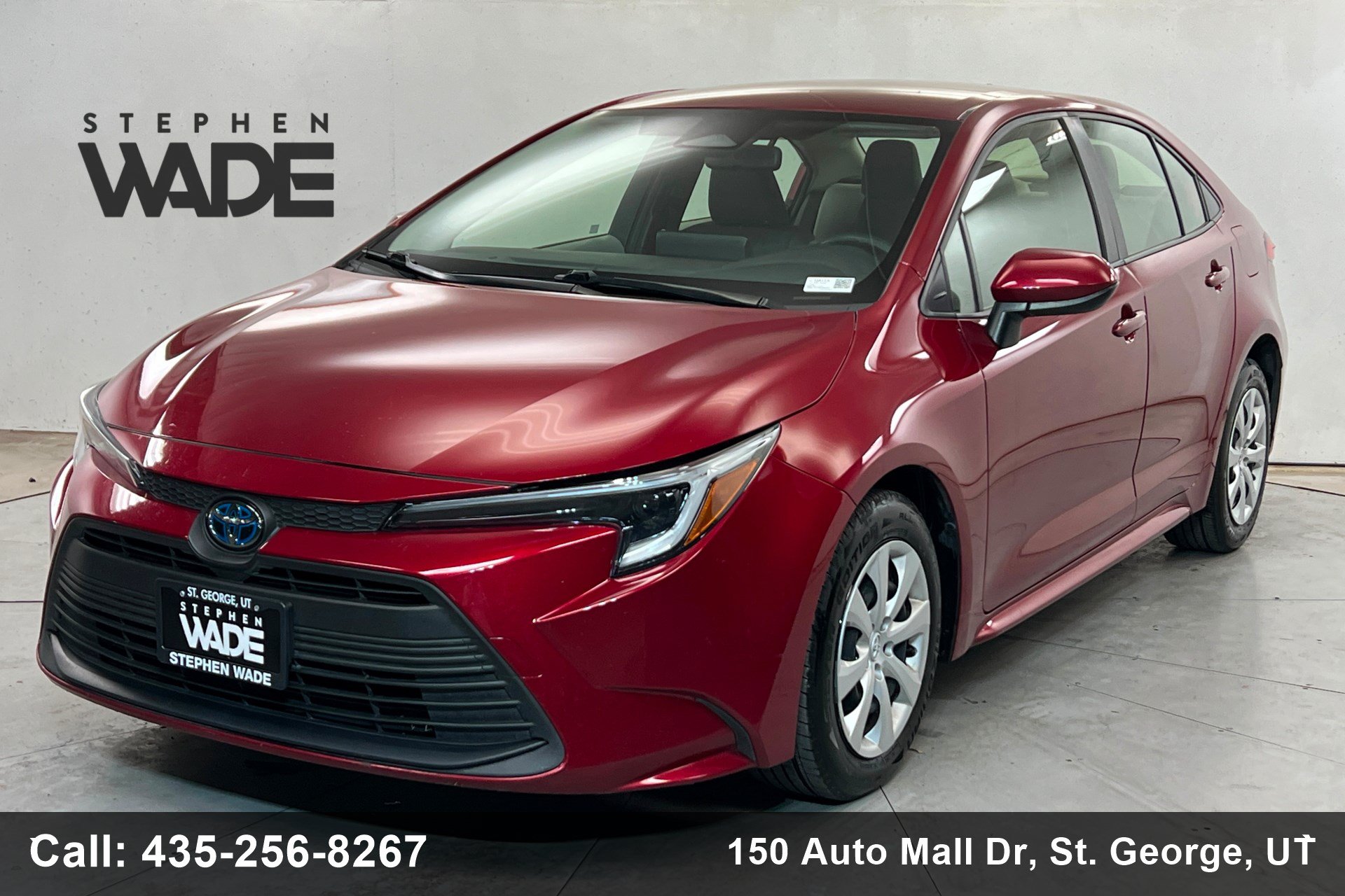 Used 2023 Toyota Corolla LE FWD image 1
