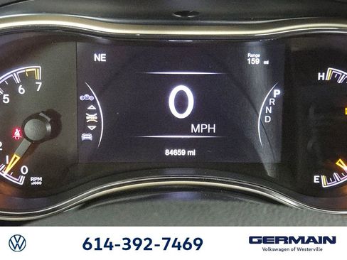 Used 2017 Jeep Grand Cherokee Laredo image 25