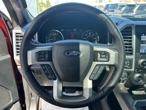 Used 2016 Ford F150 Platinum w/ Equipment Group 701A Luxury image 23