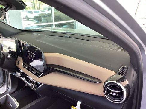 New 2026 Chevrolet Equinox ACTIV FWD image 17