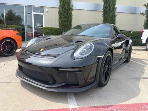 Used 2019 Porsche 911 GT3 RS RWD image 2