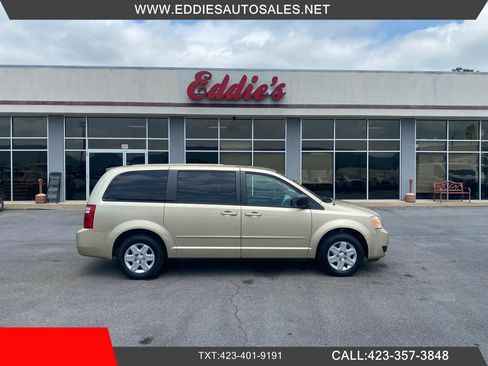 Used 2010 Dodge Grand Caravan SE w/ Climate Group FWD image 1