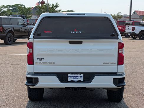 Used 2024 Chevrolet Silverado 1500 Custom AWD/4WD image 4