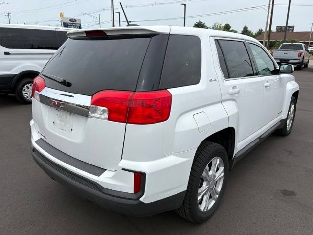Used 2017 GMC Terrain SLE FWD image 3