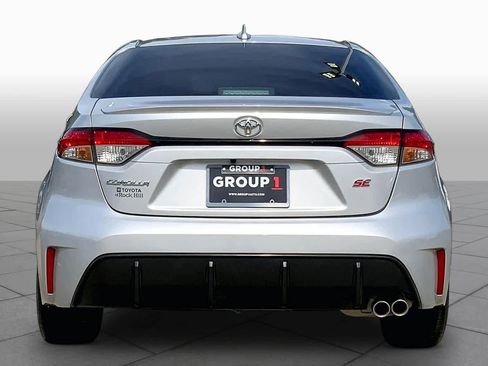 Used 2024 Toyota Corolla SE FWD image 5