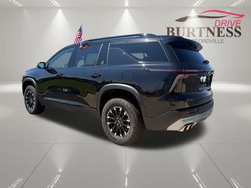 Certified 2025 Chevrolet Traverse Z71 w/ Enhanced Driving Package AWD/4WD image 6