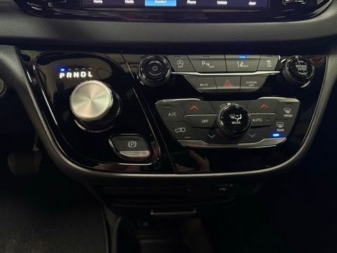 New 2026 Chrysler Voyager LX image 16