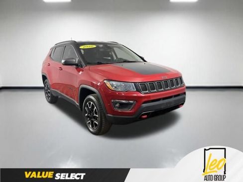 Used 2020 Jeep Compass Trailhawk AWD/4WD image 7