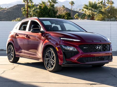 Used 2022 Hyundai Kona N Line image 2