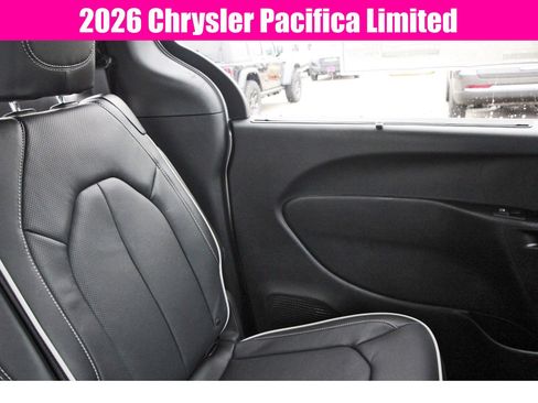 New 2026 Chrysler Pacifica Limited image 11
