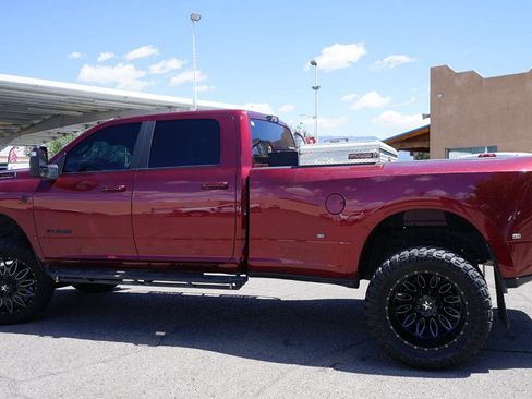 Used 2024 RAM 3500 Big Horn w/ Night Edition AWD/4WD image 2