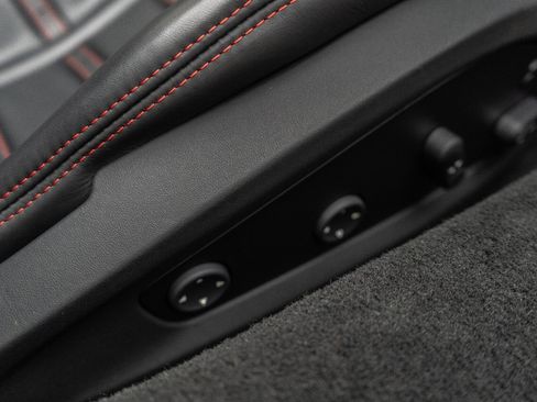 Used 2022 Ferrari F8 Tributo image 55