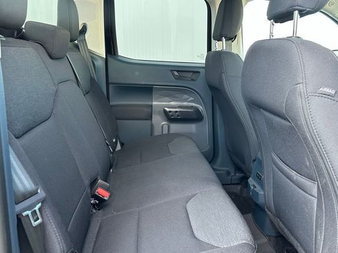 Used 2025 Ford Maverick XL w/ 4K Tow Package image 17