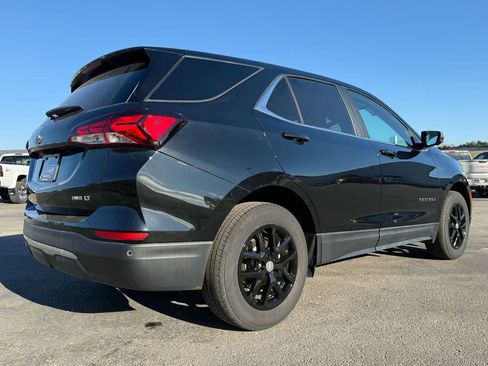 Used 2024 Chevrolet Equinox LT image 6