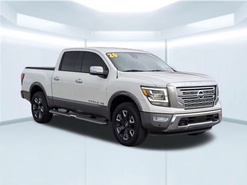 Used 2020 Nissan Titan Platinum Reserve w/ Protection Package 2 image 9