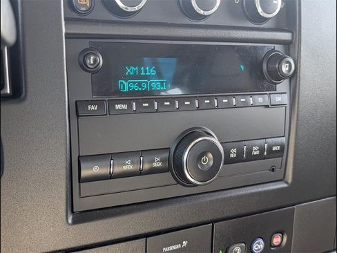 Used 2023 GMC Savana 2500 w/ Driver Convenience Package image 14