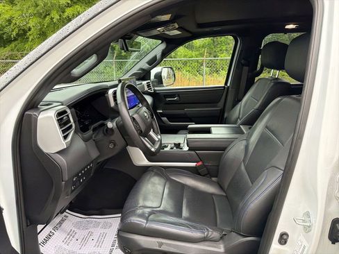 Used 2023 Toyota Sequoia Platinum AWD/4WD image 26