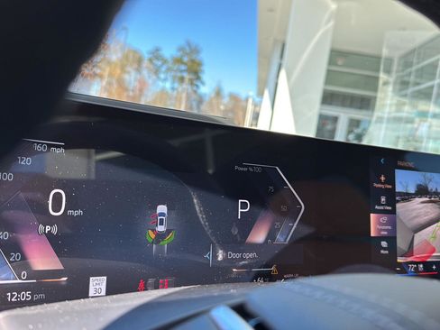 New 2026 BMW X5 xDrive40i w/ Climate Comfort Package image 20