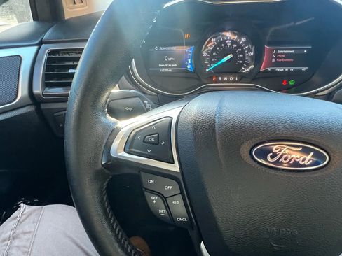 Used 2018 Ford Fusion Energi SE image 14